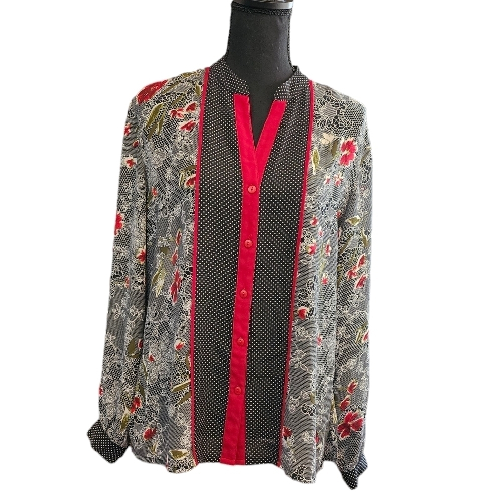 Jordan Sheer V neck button Up Blouse 100% Polyester Polka Dots Floral Size M
